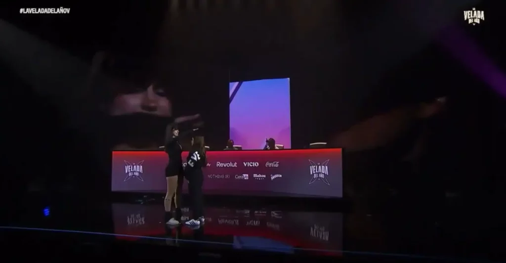 La burla de Abby a Roro en 'La Velada del Año 5'