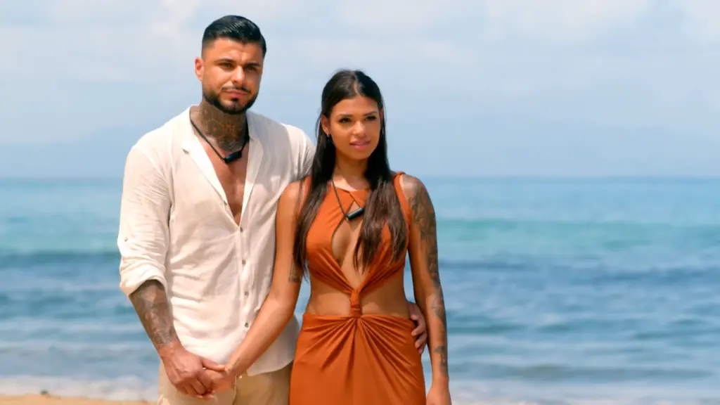 La pareja abandonó a los pocos días 'La isla de las tentaciones'.